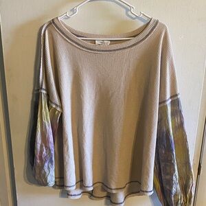 Entro Beige Top with Colorful Sleeves